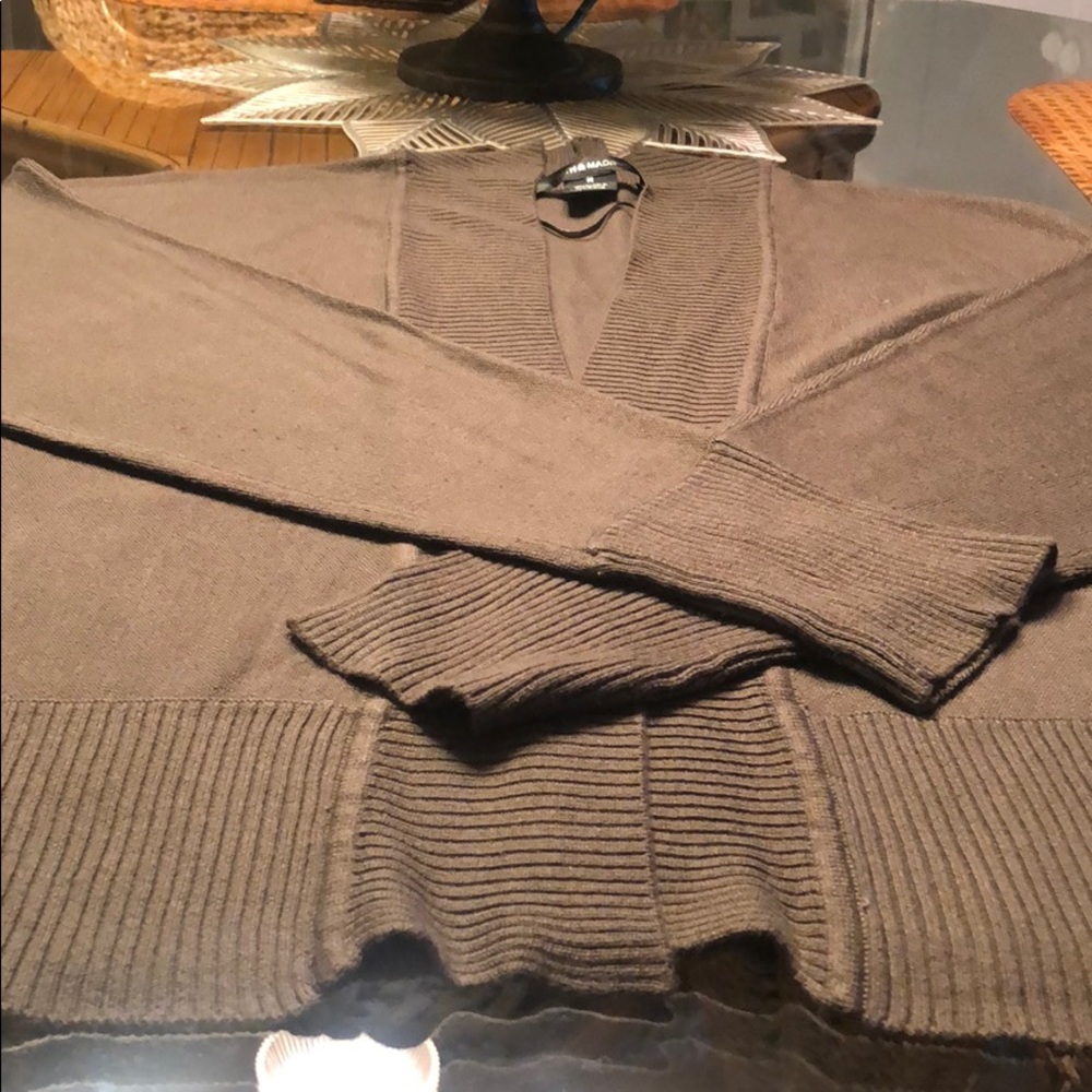 89th & Madison Sweater - Picture 1 of 6